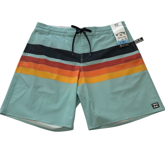 Billabong Spinner Lo Tide 18" Boardshorts NWT Men’s Size 32 - Picture 1 of 14